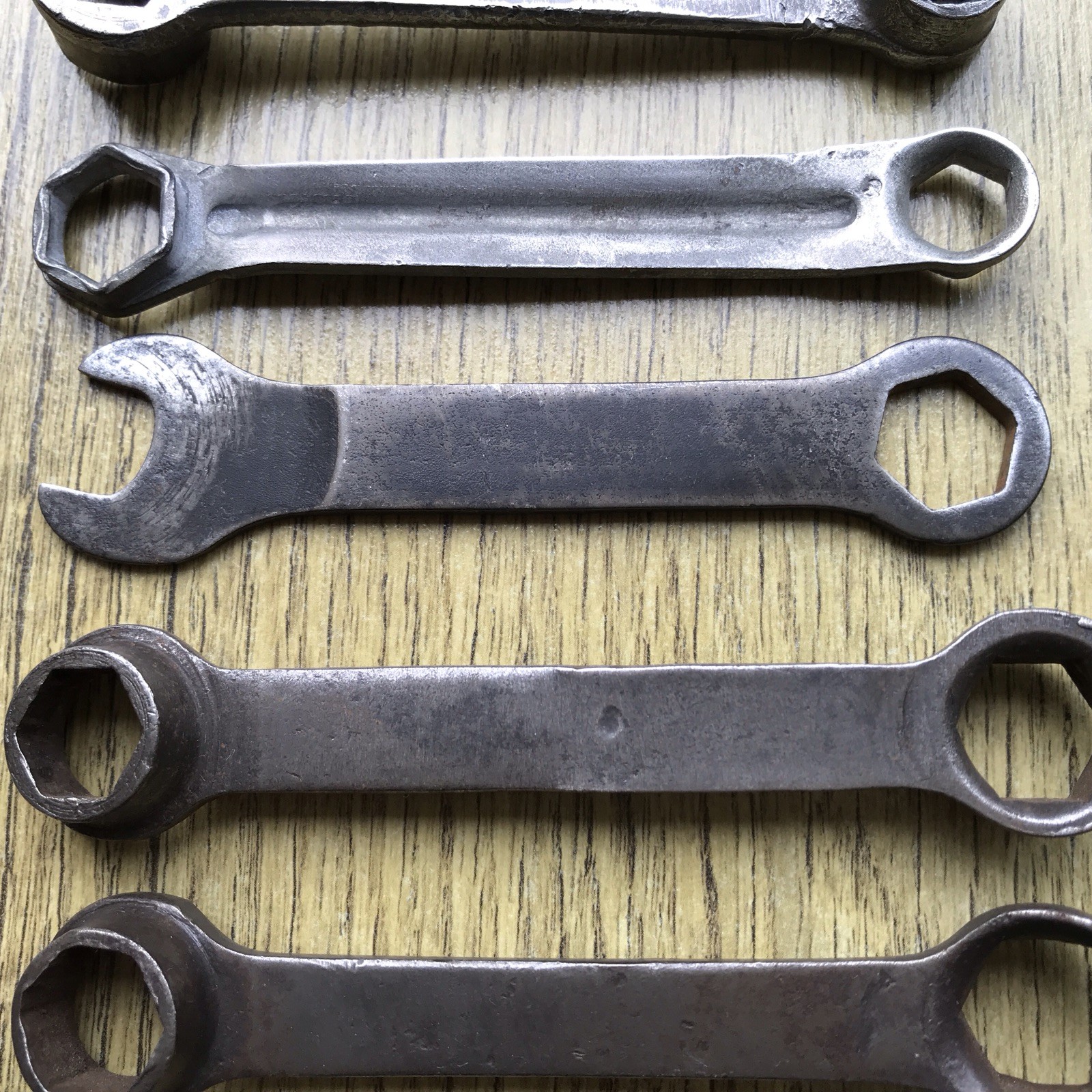 9 Vintage Classic Car Tool Kit Spanner’s