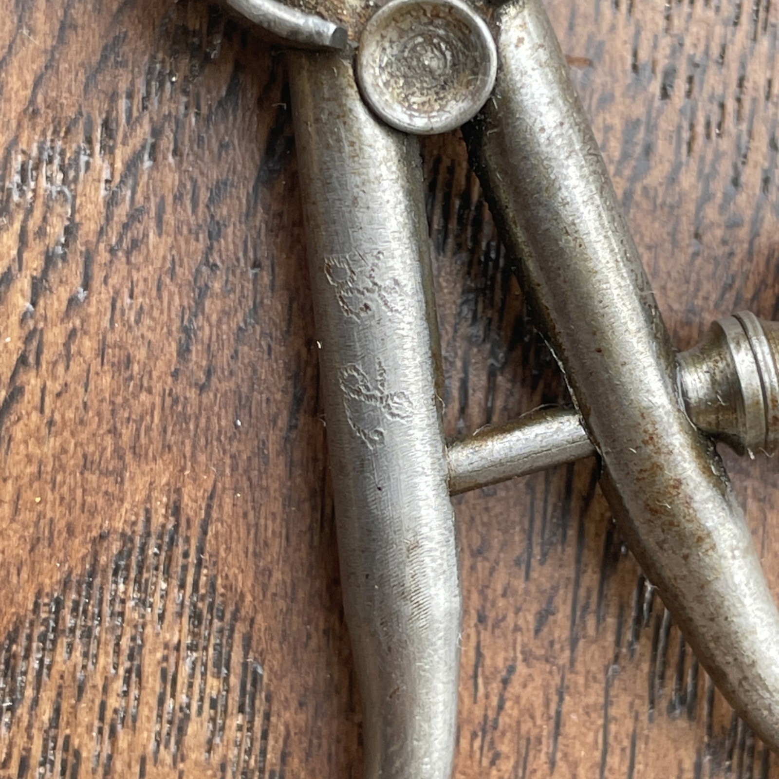 VINTAGE UNBRANDED CALIPER
