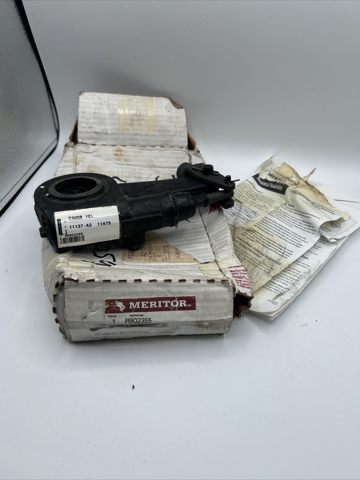 Meritor  R802355 Commercial Truck Slack Adjuster air Brakes W Grease Fittings