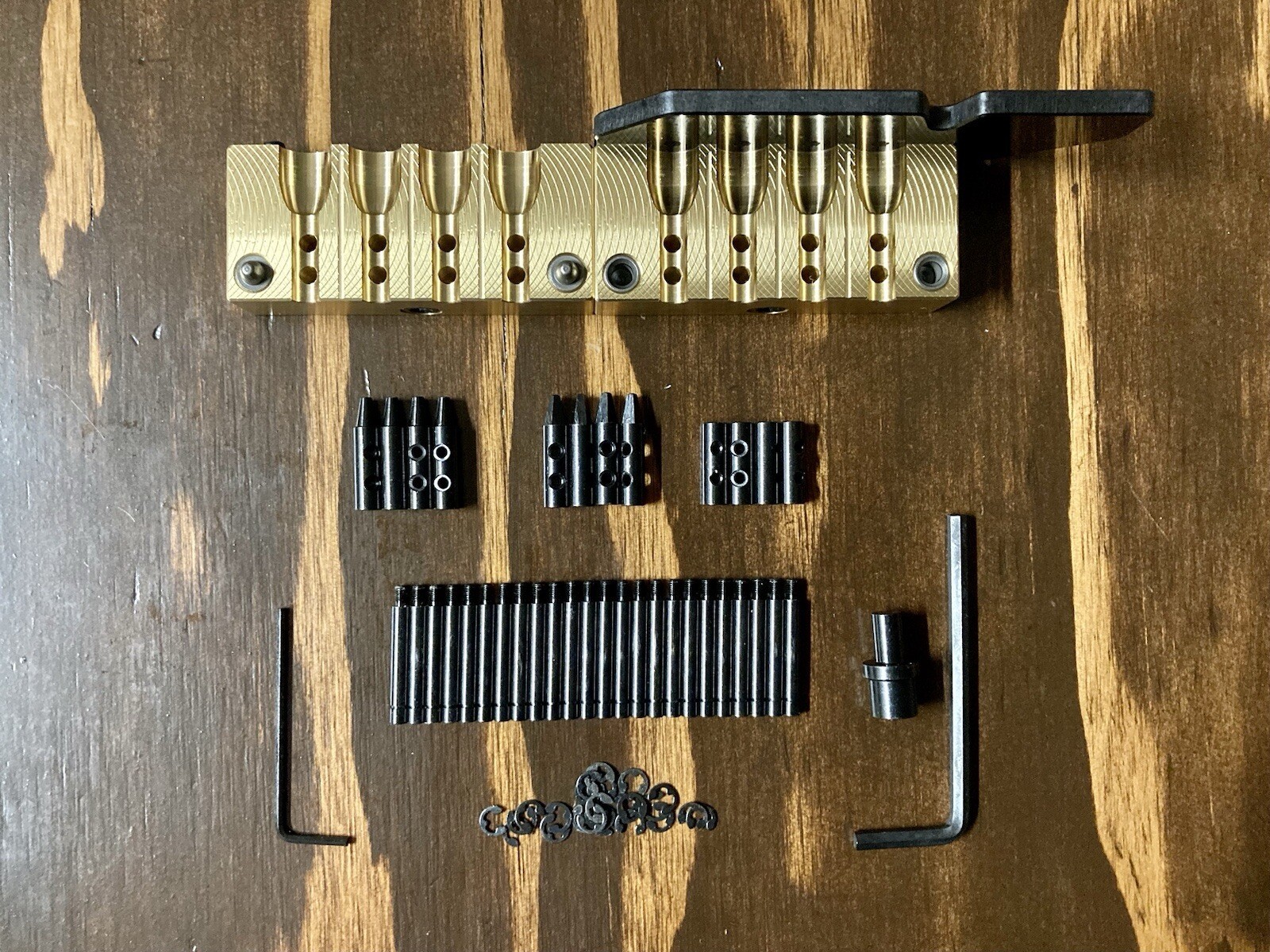 MP Bullet Mold - 45 ACP / Auto / Colt - 452-200 Hollow Point NLG- 4 Cavity Brass