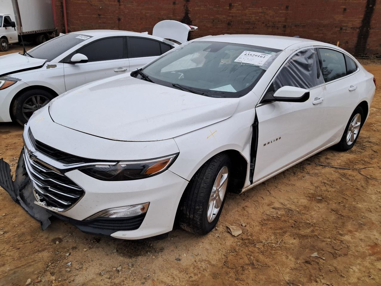 MALIBU    2021 Glove Box 4918024