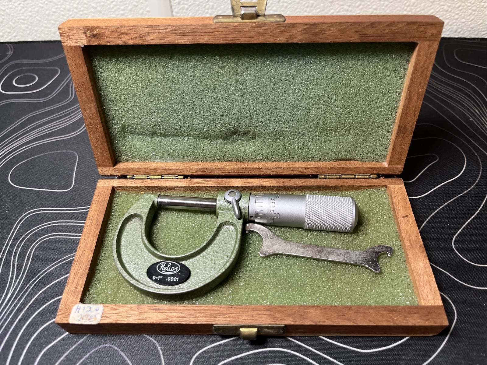 Helios 0-1” .0001 Micrometer with Case and Spanner Tool
