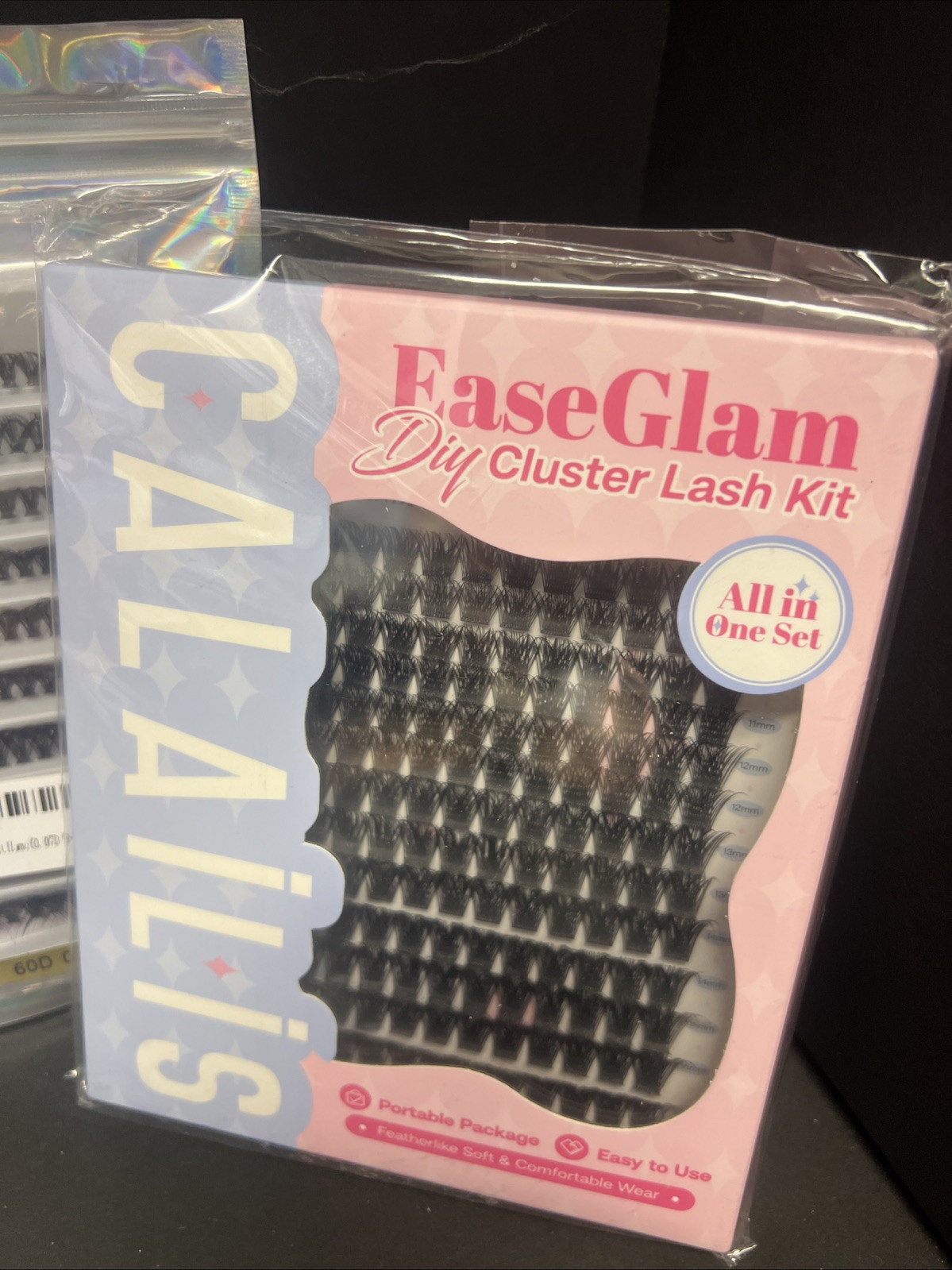 False Eyelashes Lot: 4 Packs