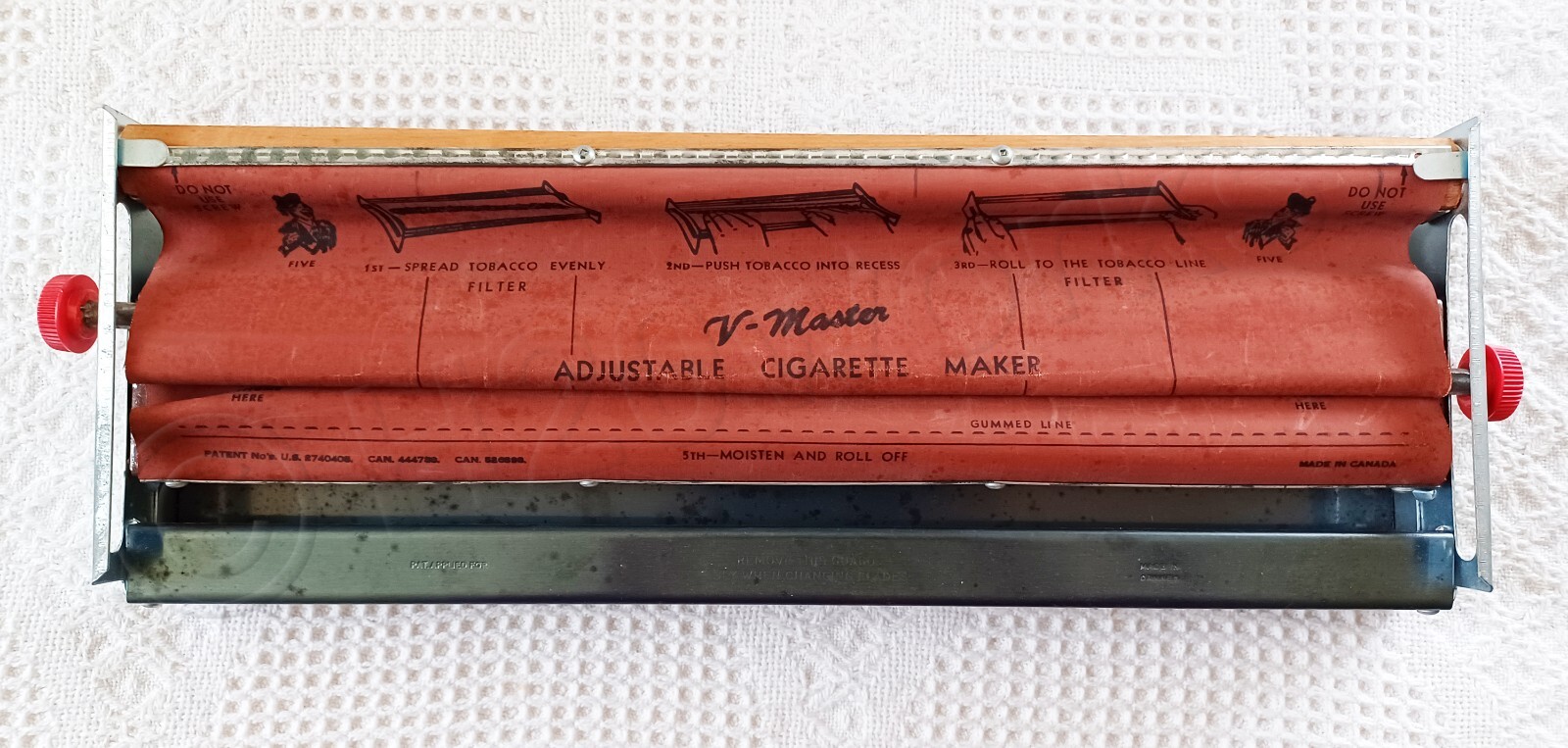 VTG V-Master Deluxe Cigarette Maker Rolling Machine, Orig Box, Papers & Instruct