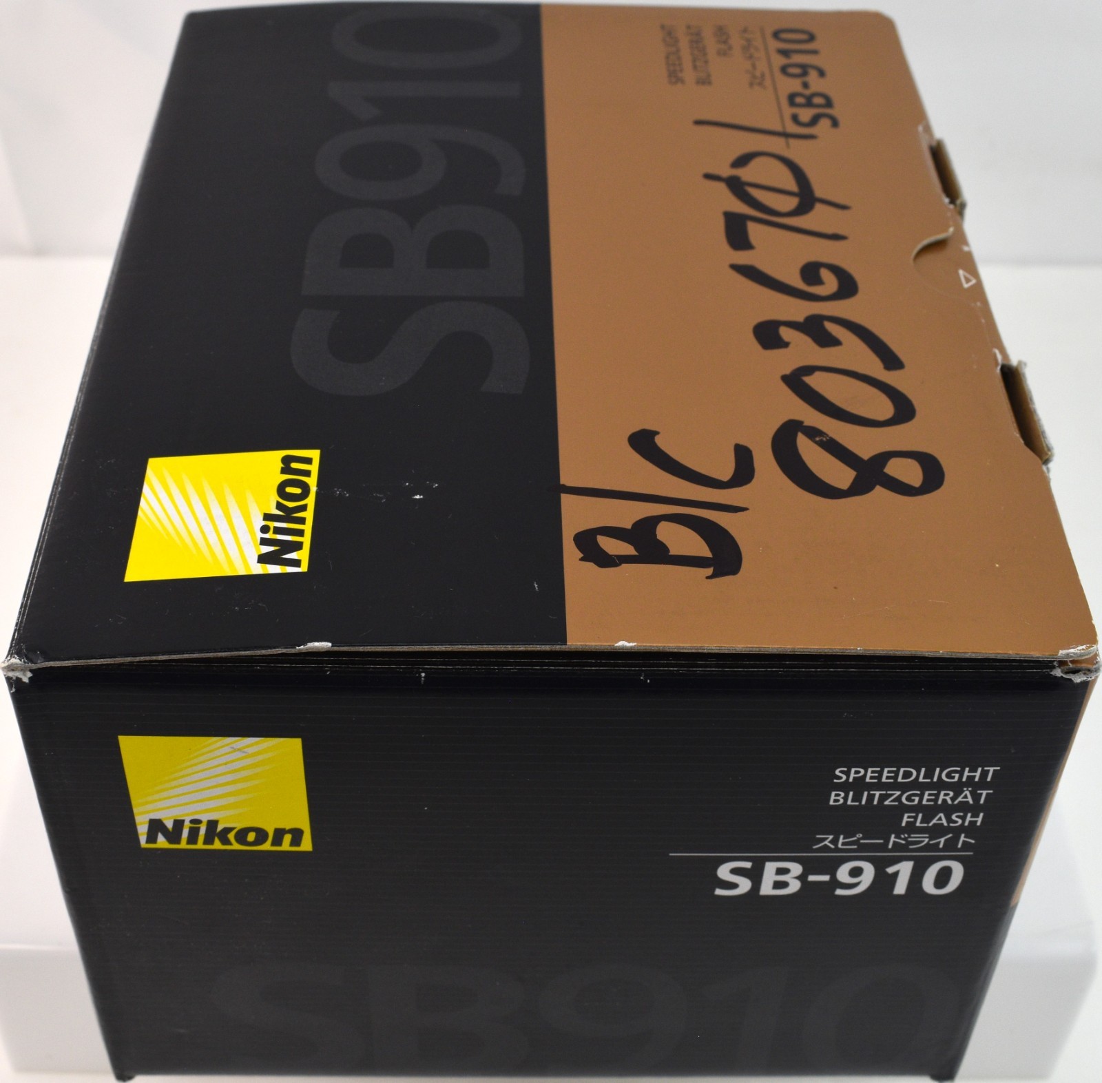 Nikon Speedlight SB-910 Flash