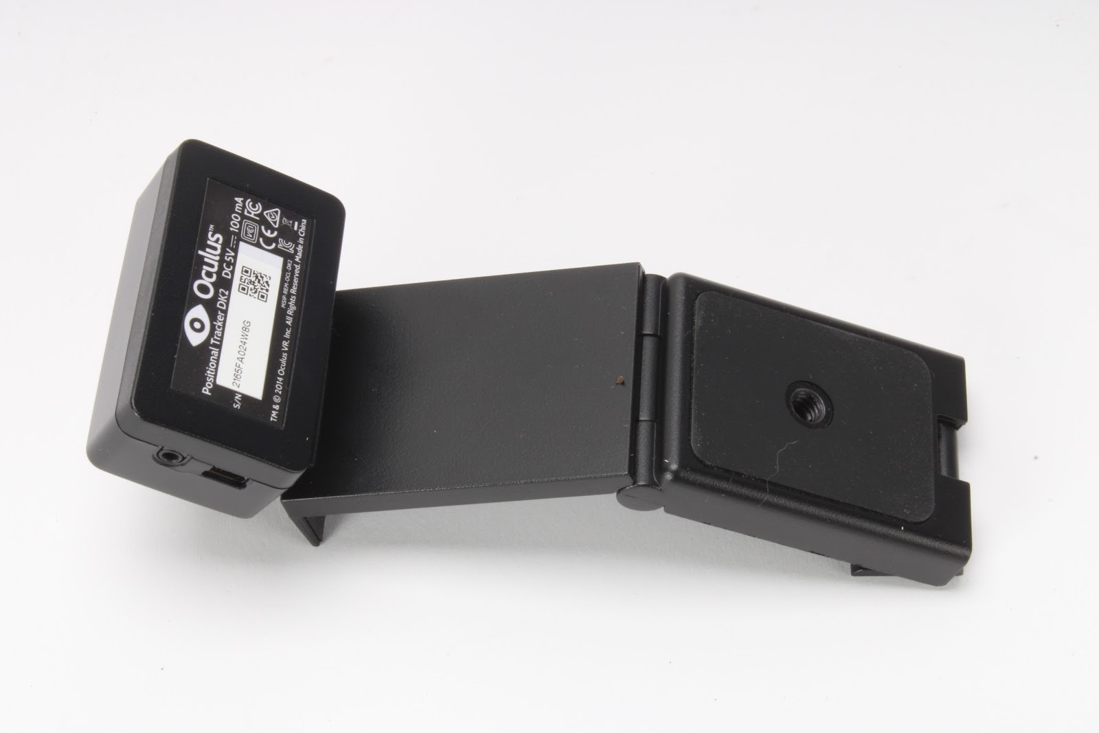 Oculus VR Rift DK2 (Development Kit 2) With Accessories
