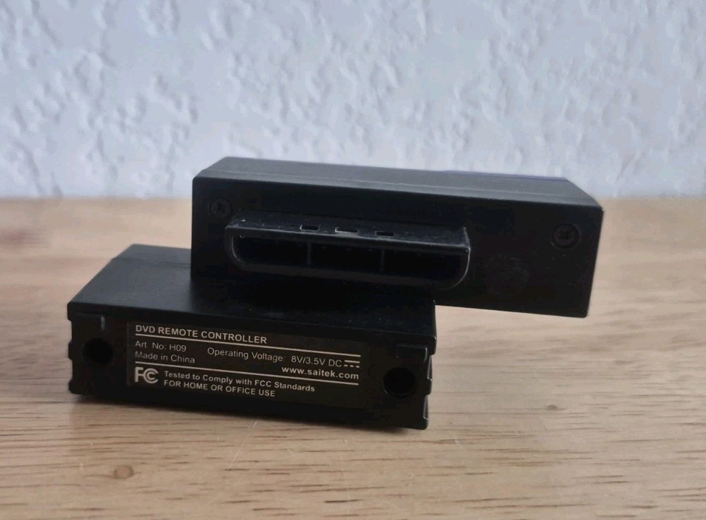 Saitek DVD Remote Controller Adapter for Playstation 2 PS2 Black