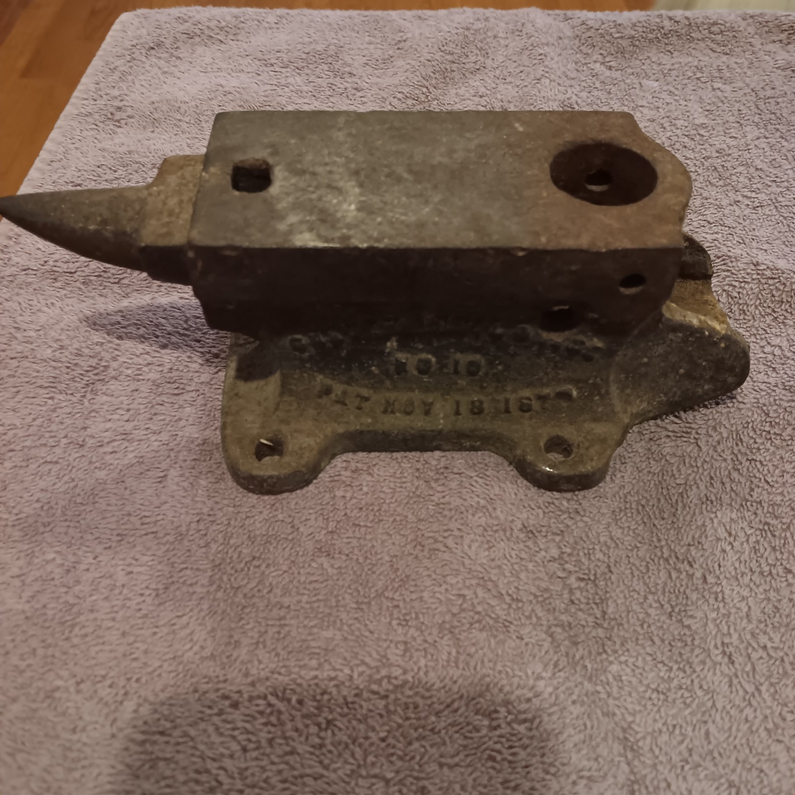 Cheney Anvil & Vise Co. Fulton Iron & Engine Works Detroit, MI NO.10 Pat. 1879