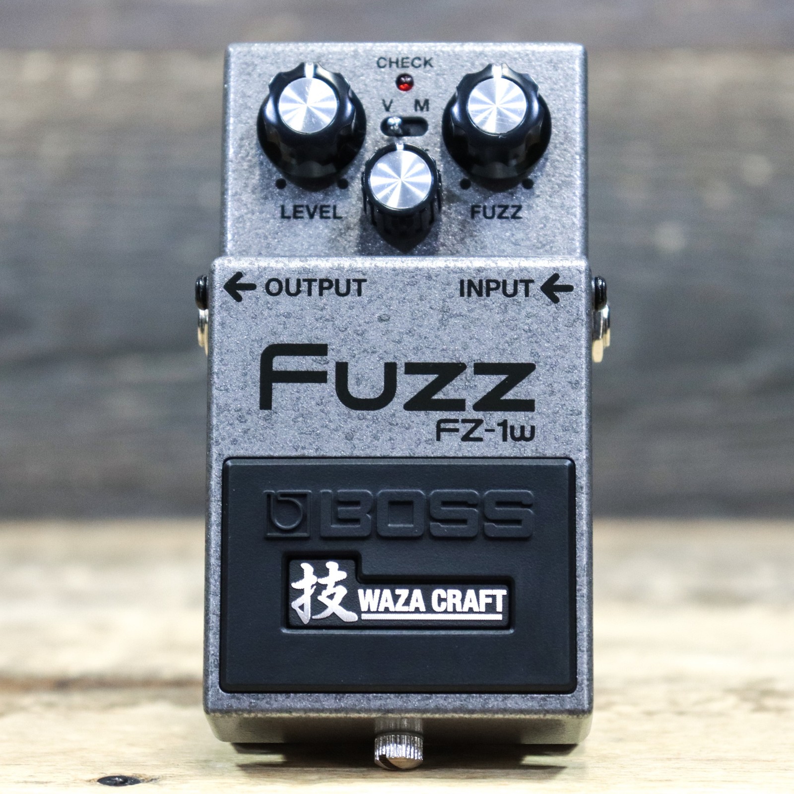 Boss FZ-1W Fuzz Premium Waza Craft Vintage/Modern-Mode Analog Fuzz Effect Pedal