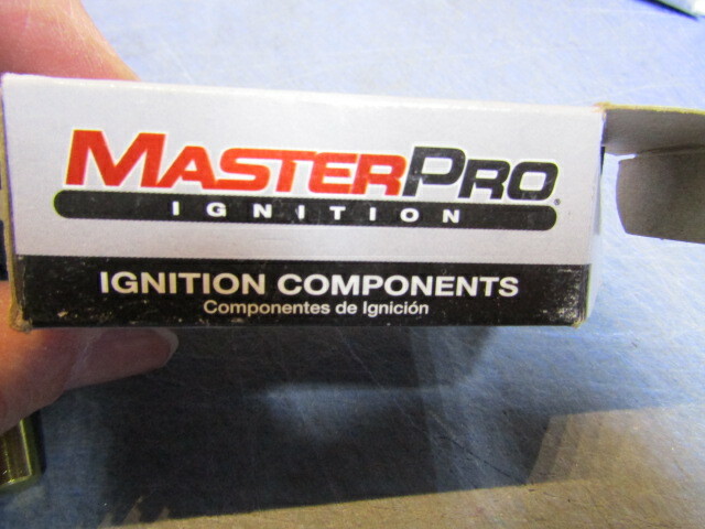 1 – Master Pro Engine Coolant Temperature Sensor Front Original 2 – 9305. NEW in