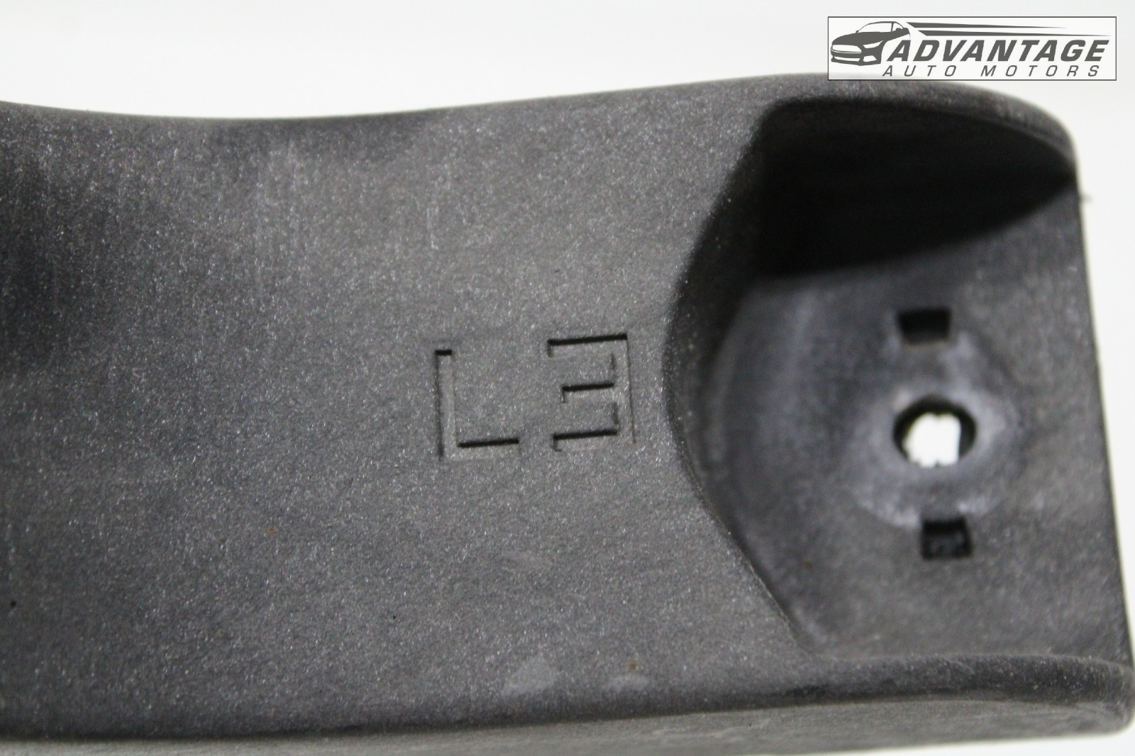2018-2024 FREIGHTLINER CASCADIA 126 REAR LEFT CAB MOUNT BRACKET SUPPORT OEM