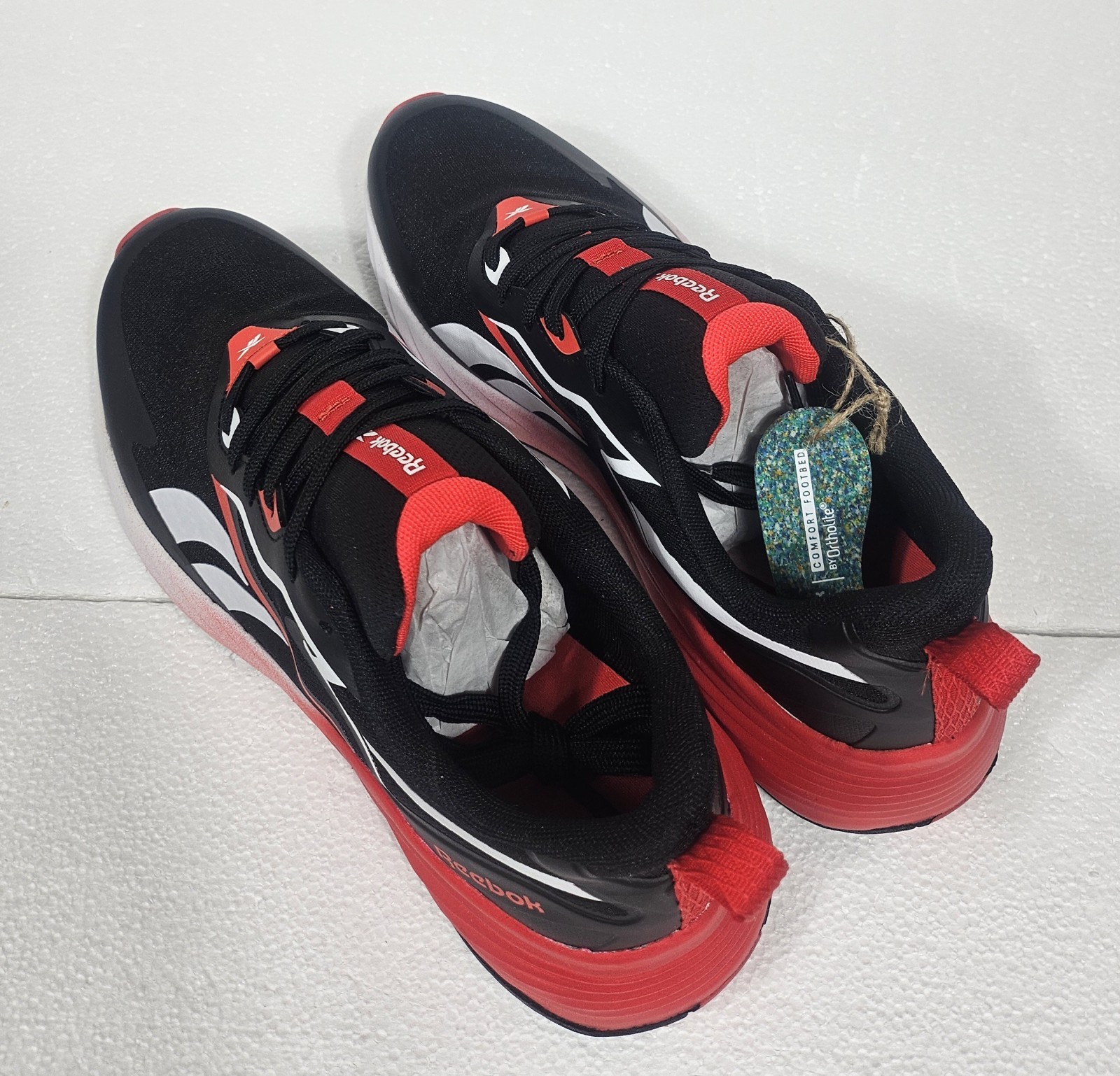 Men's Running Shoes 10.5 Reebok Verse Black White Red Athletic Sneakers Cushion