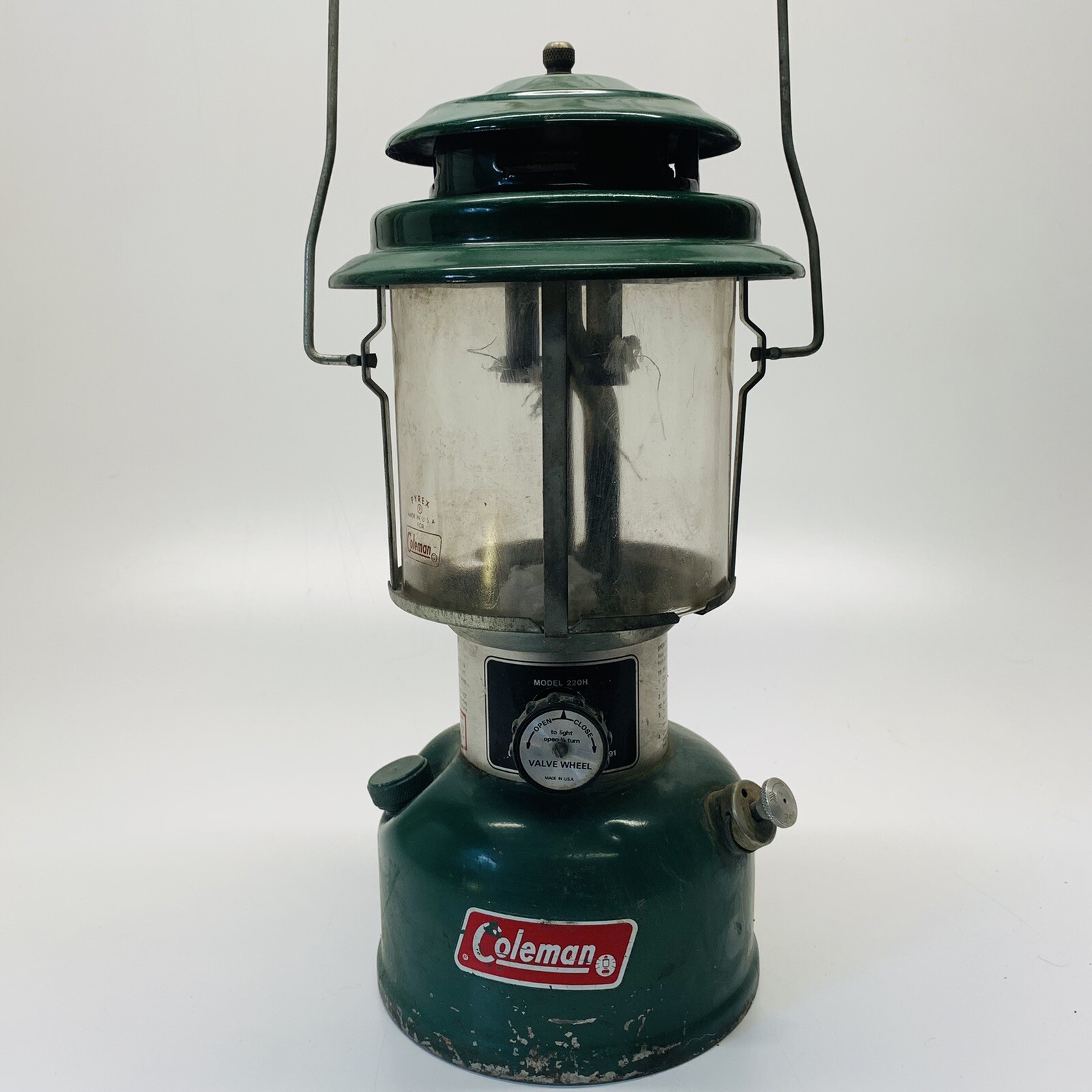 Vintage 1974 Coleman Dual 2 Burner Lantern Model 220H - Sold As Is
