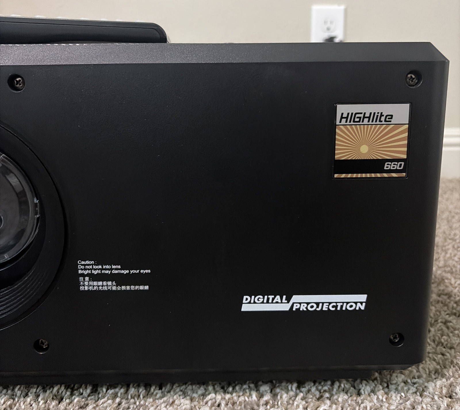 Digital Projection HIGHlite Cine 1080p 660 Projector W/ Remote