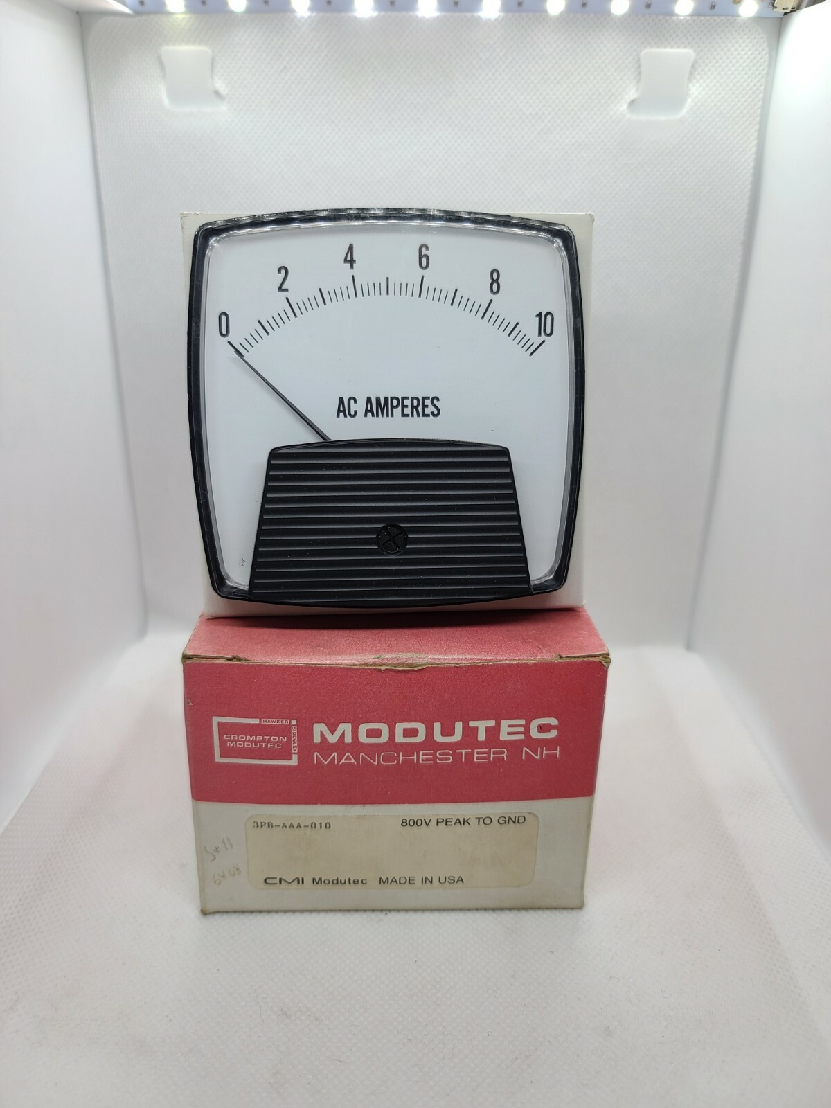 NEW Modutec Meter, 800V Peak to GND 3PR-AAA-010