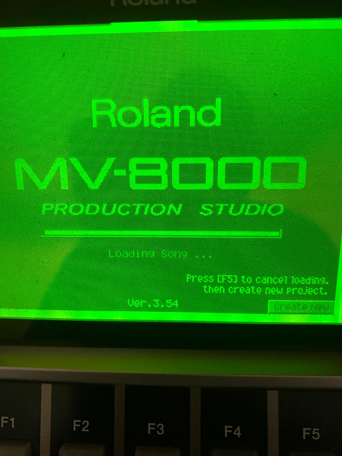 Roland MV-8000 Production Studio Sampler MIDI Sequencer Workstation