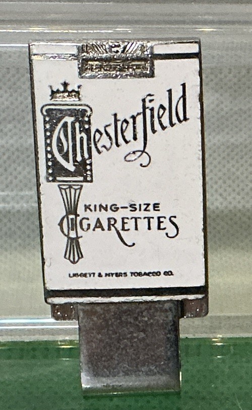 Vintage Chesterfield Cigarettes Money Clip Metal Nice Graphics, Solid￼