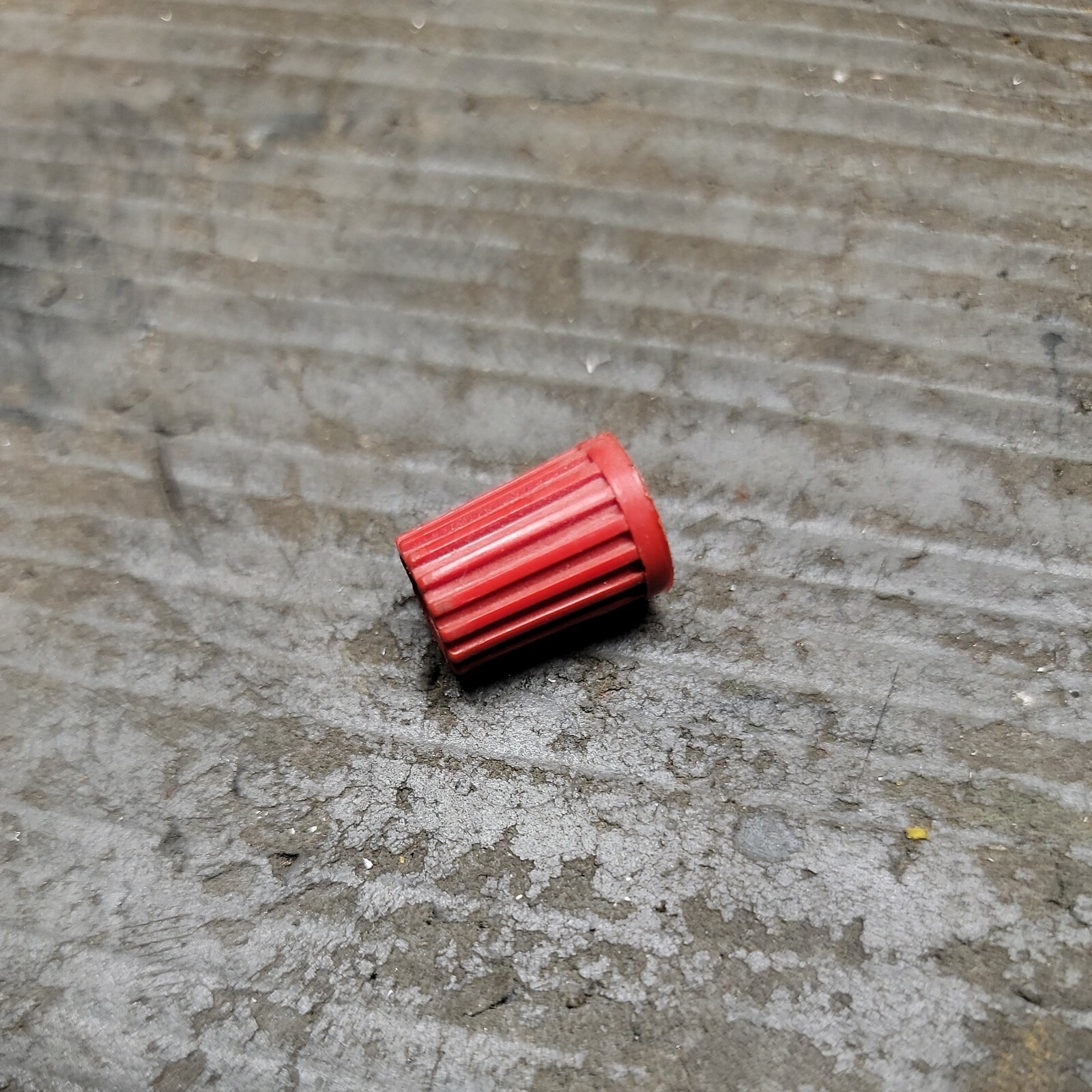 Heathkit Ar1500 Receiver Speaker Terminal Nut Red