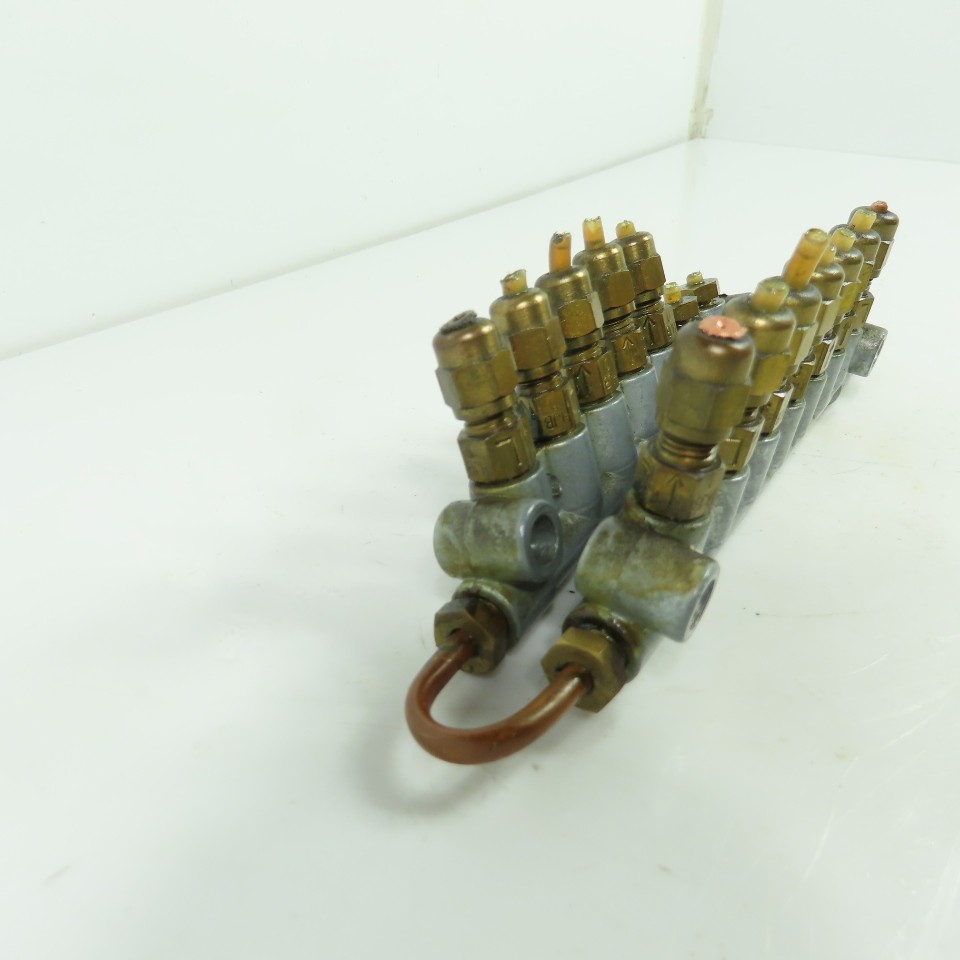 14-Port Lubrication Distribution Manifold