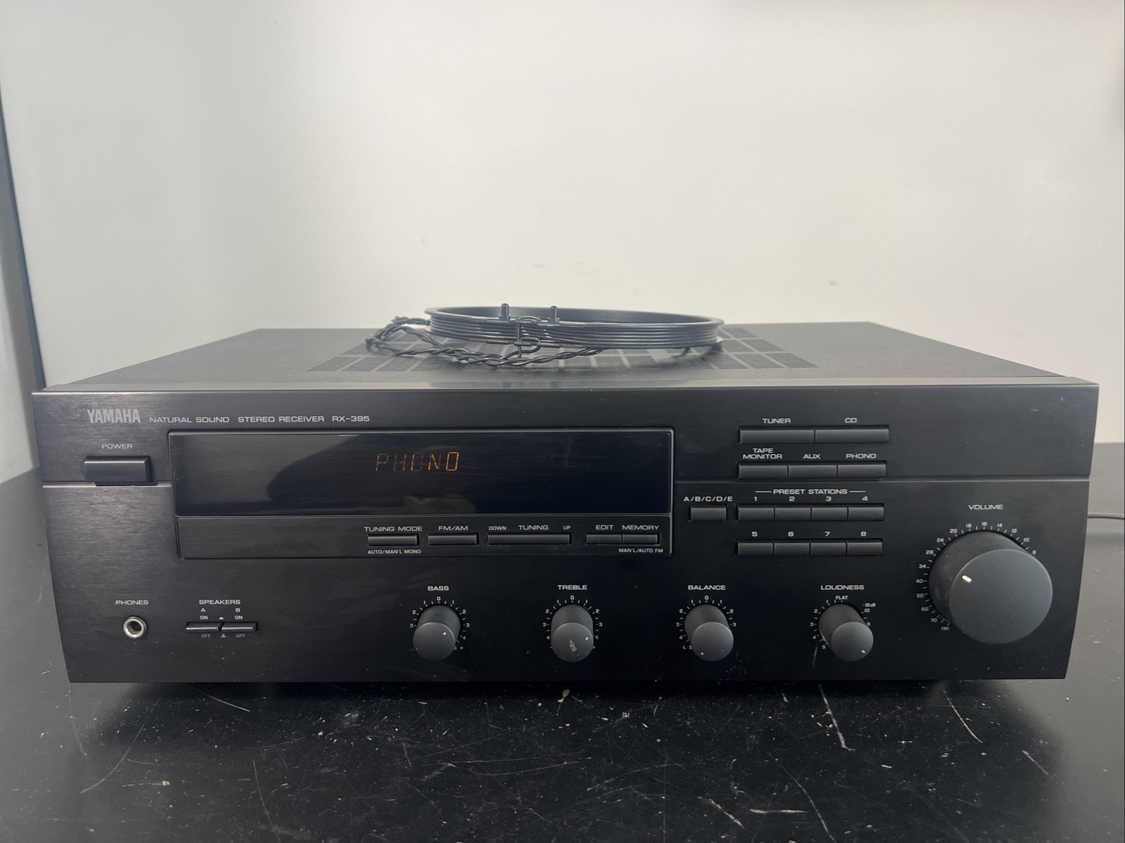 Yamaha RX-395 Stereo Receiver No Remote