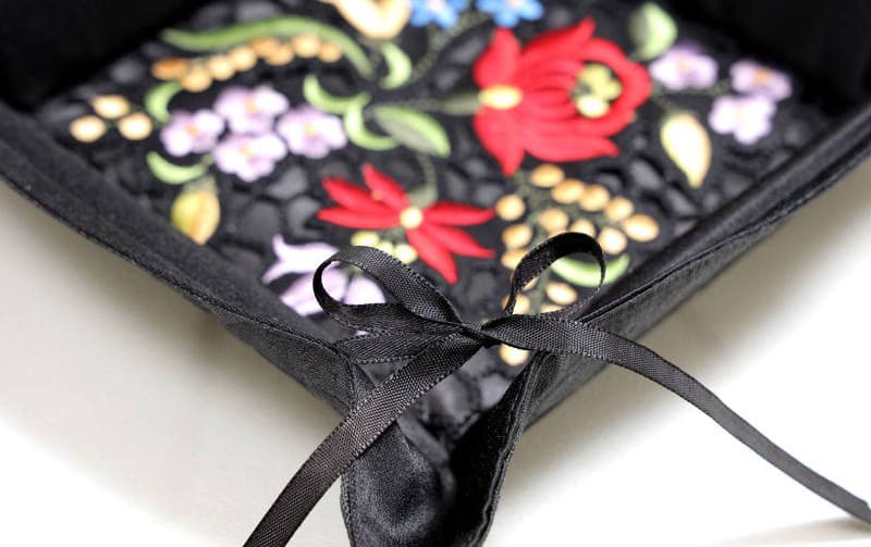 Embroidered Accessory Pouch (Approx. 24×24 cm)