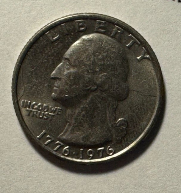 1976 Washington Quarter 25c Coin Free Shipping (q1051)