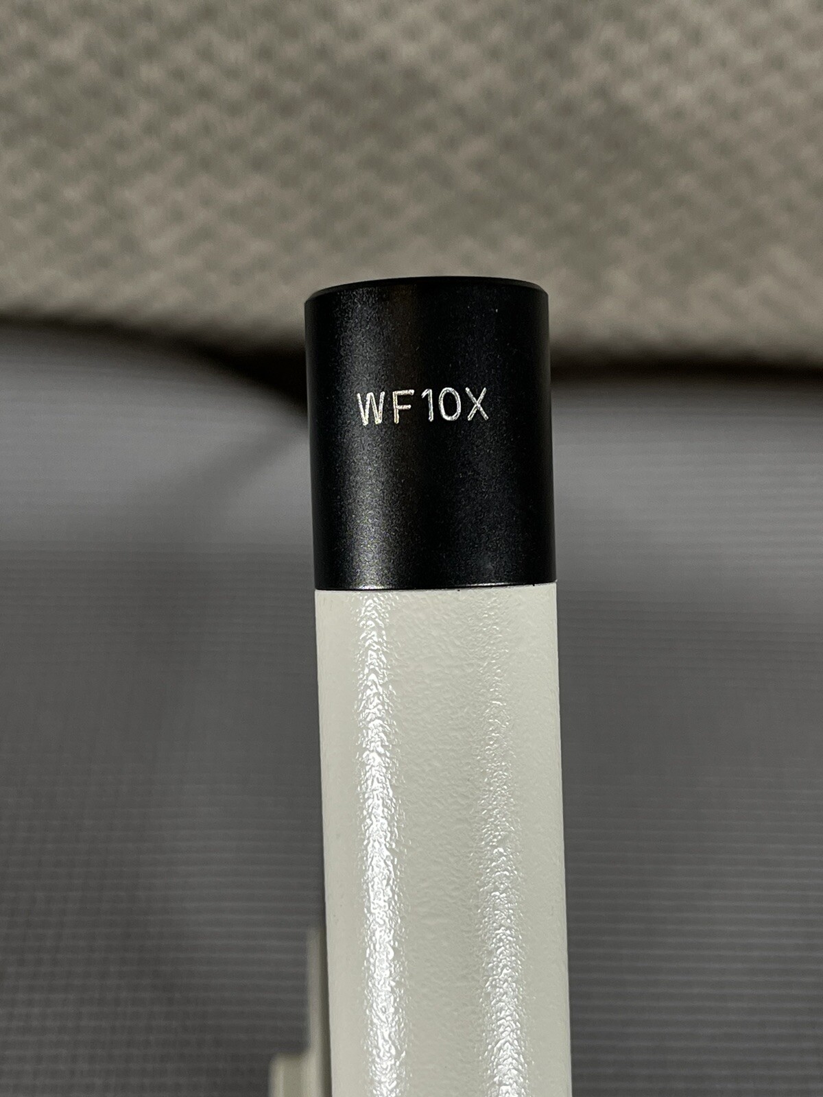 Wards 24-2130 Microscope with objectives 4x, 10x, 40x Walter WF10X