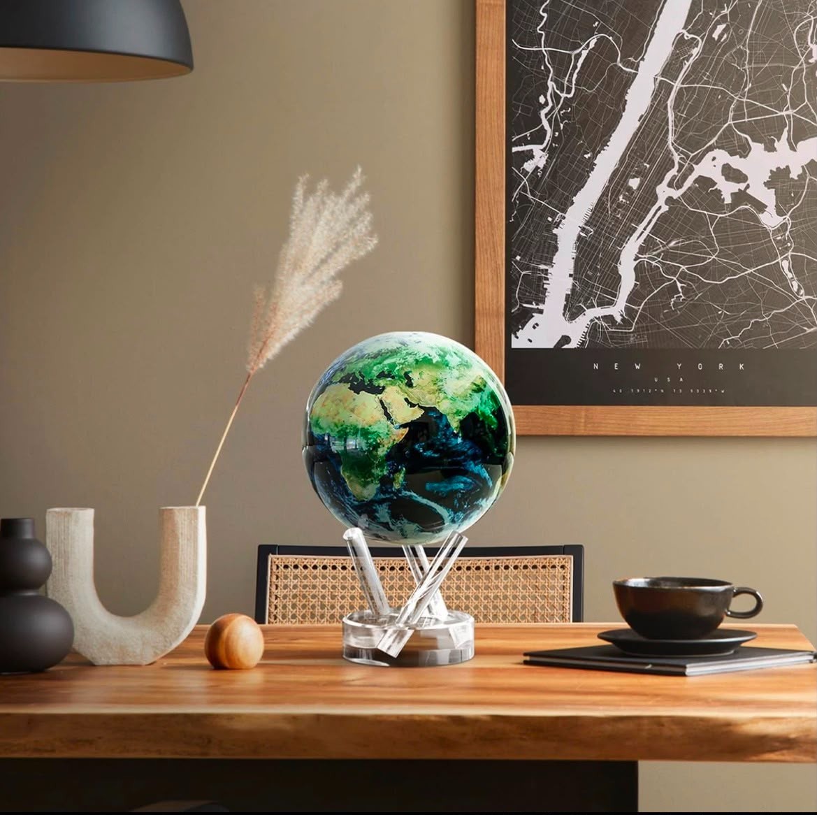 4.5” Self Rotating Globe Earth with Clouds Light Powered Home Office Decor