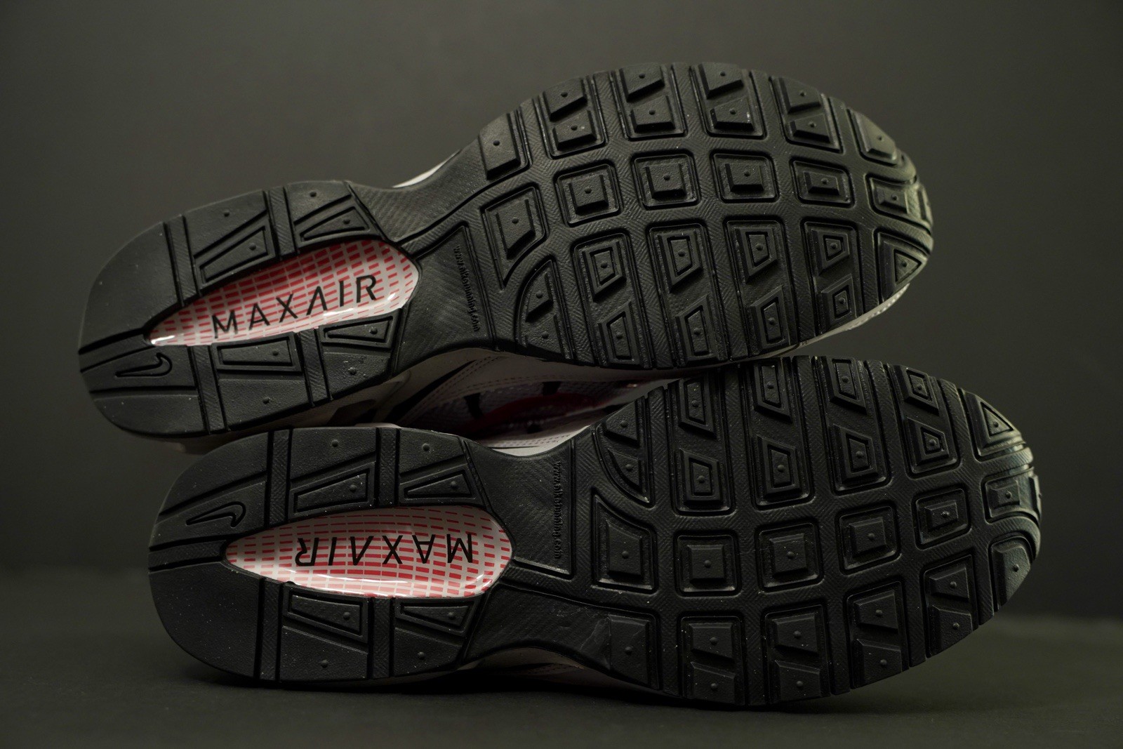Nike Air Max Torch 4 Gray Red Black Sneakers CI2202-001 Mens Sz 12