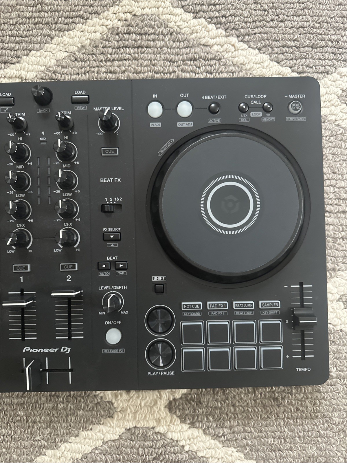Pioneer DJ DDJ-FLX4 2-Channel DJ Controller - Black