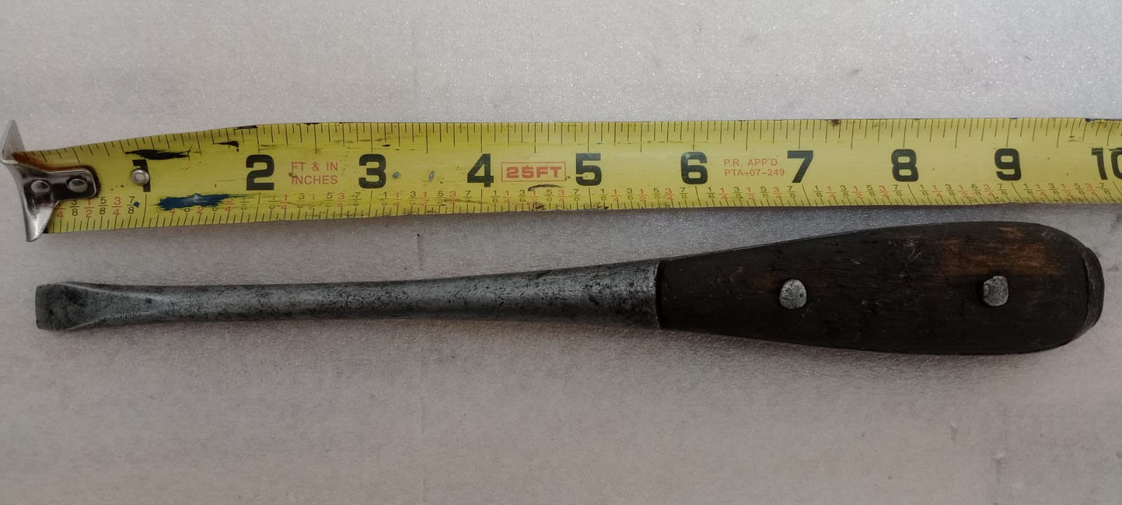 Old Antique Vintage Wood Perfect Handle Big Flat Head Slot Blade Screwdriver 3/8