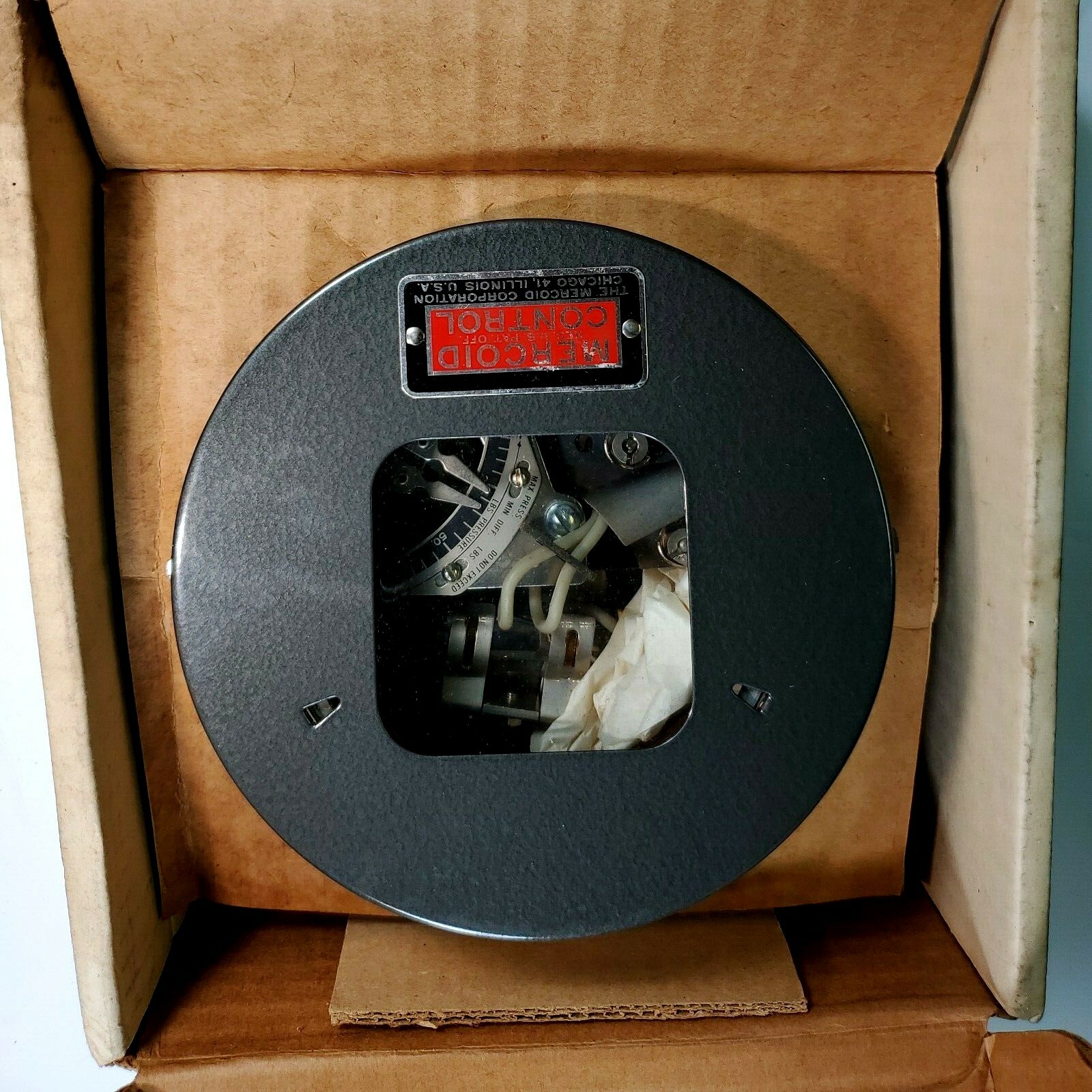 MERCOID CONTROL DA-61-3 RANGE 28S. 10" Vac. 75 Lbs. PRESSURE SWITCH