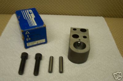 ACME INDUSTRIAL PRODUCTS NUMBER 47 RETAINER SET NEW CONDITION IN BOX