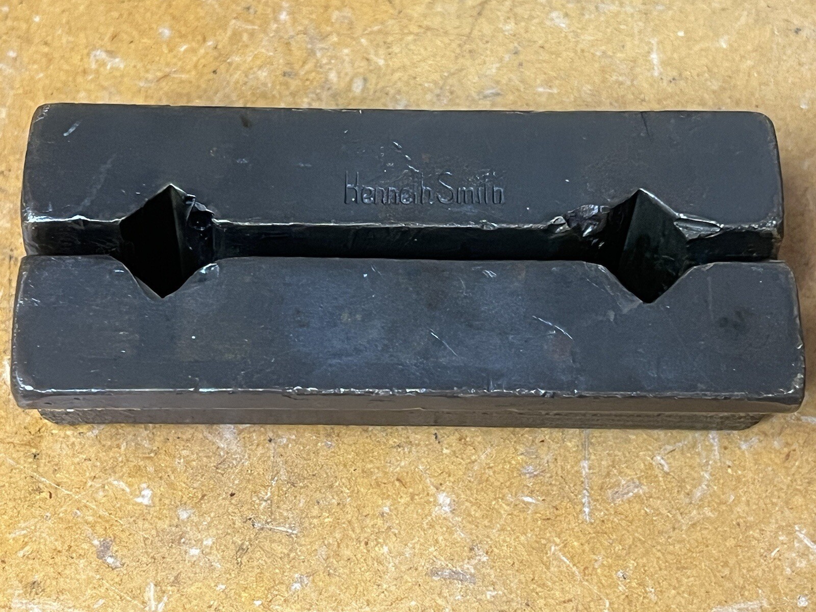 VINTAGE KENNETH SMITH 4” BRASS BENCH BISE JAWS ~