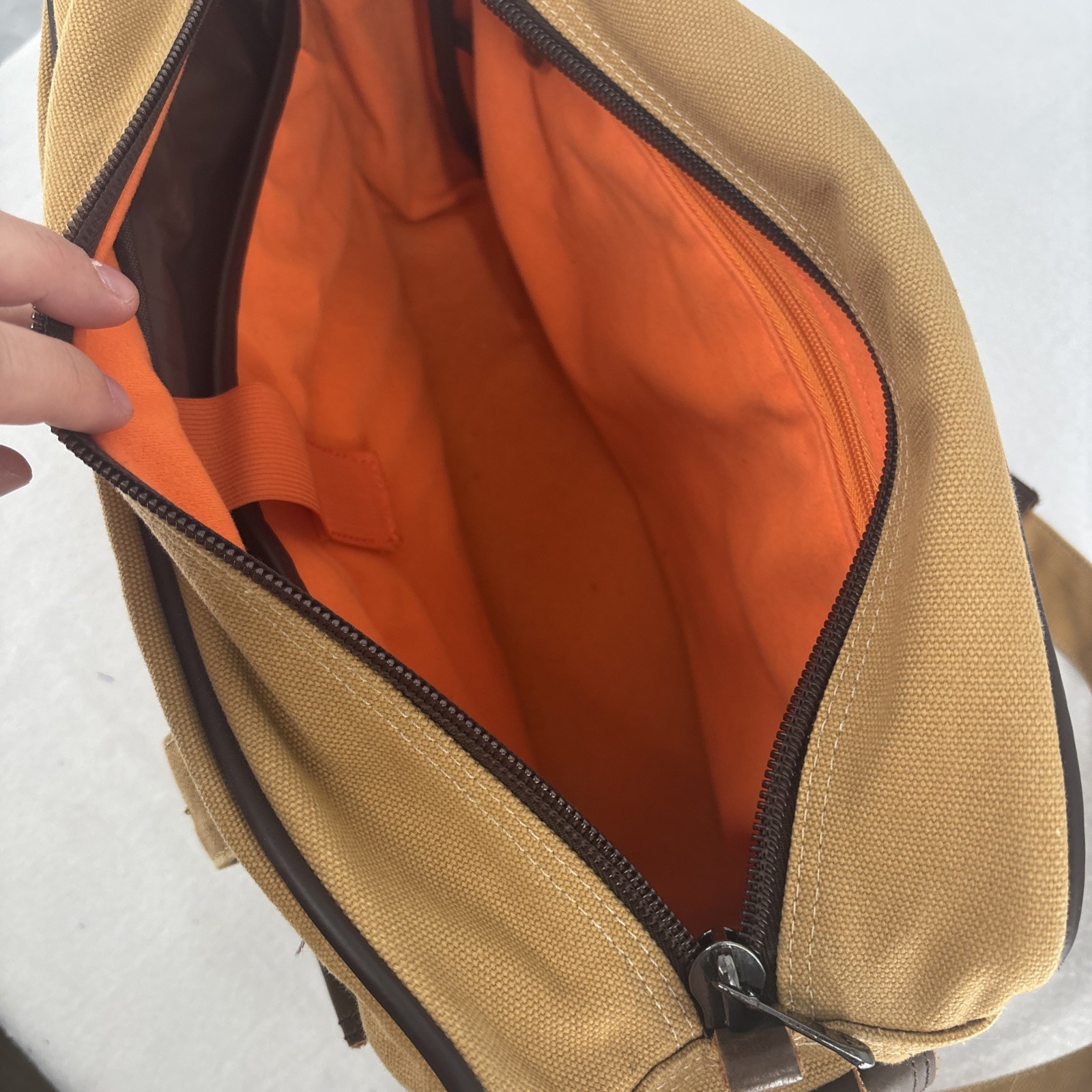 FLIGHT OUTFITTERS Bush Pilot Folio Canvas/Leather Flight Bag w/ Shoulder Strap