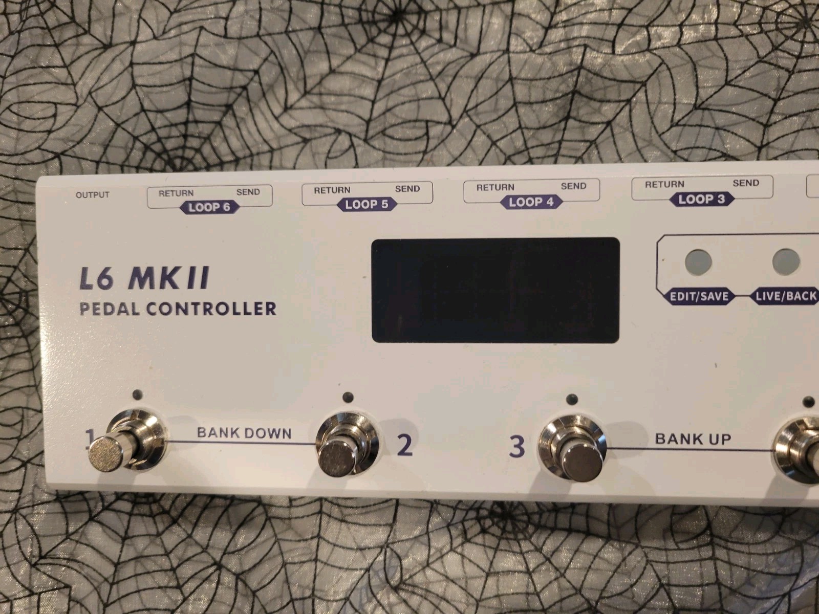 MOOER Guitar Effect Pedal Controller L6 MKII Programmable FX Loop Switcher