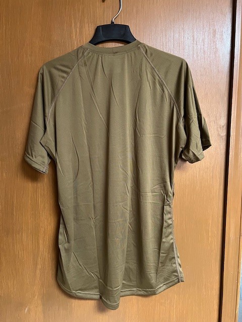 U.S. G.I. Special Forces Beyond Performance Crew, Large, Unused.