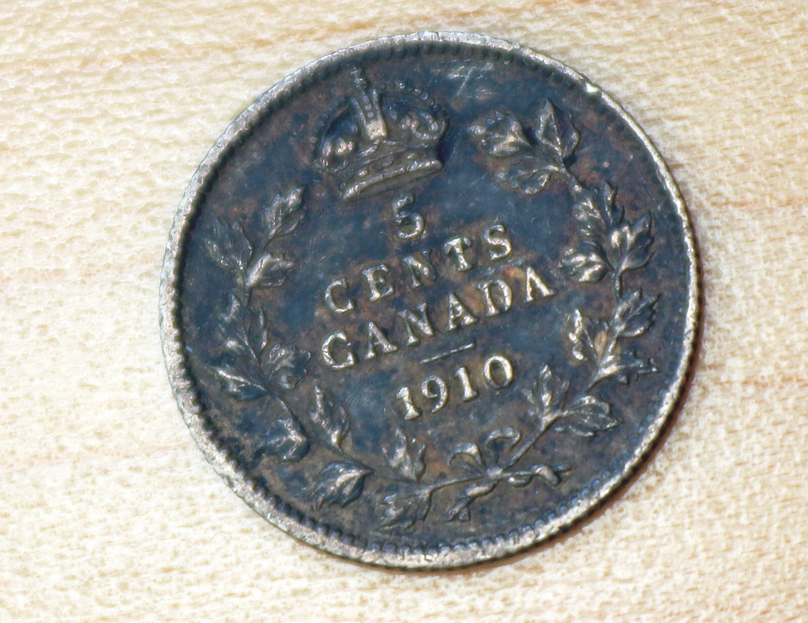 1910 Canada 5 Cents Silver