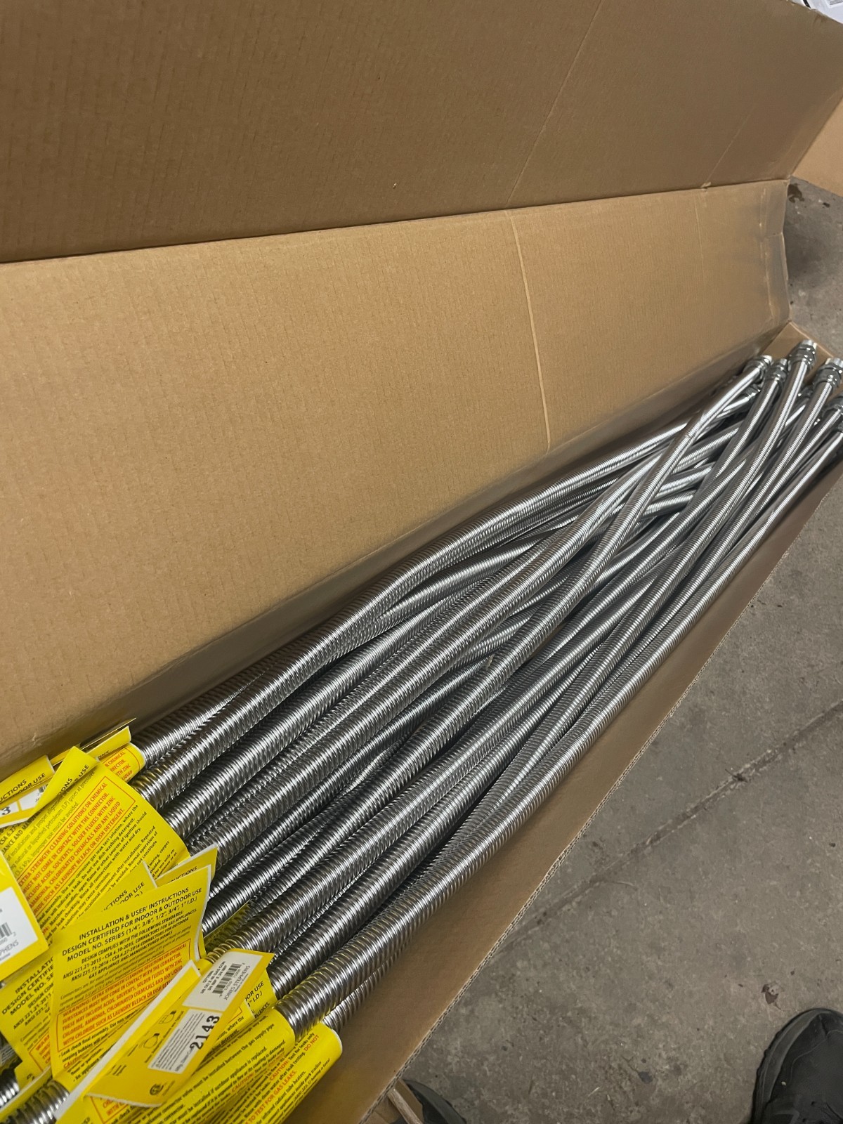 Uncoated Gas Connector 48" Length 5/8" OD 1/2" ID 3/4" MIP Fittings 25 Pack