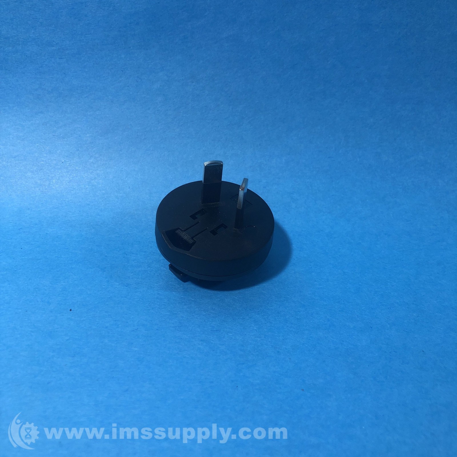 2 Pin Plug Adapter FNIP