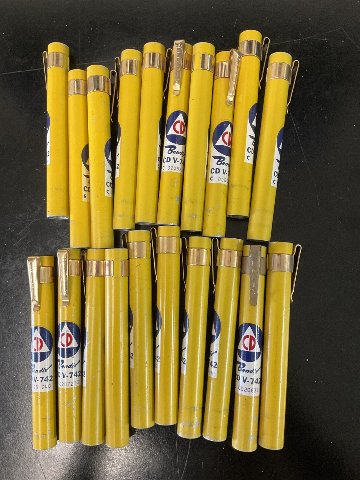 Lot of 20 Vintage Bendix Civil Defense Radiological Dosimeter CD V-742