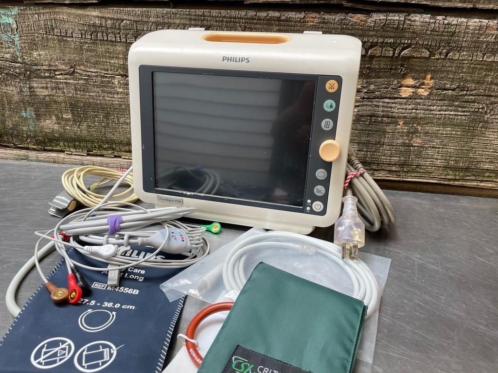 Philips SureSigns VM8 Bedside Monitor w NIBP, ECG Cable, SpO2 Sensor & More
