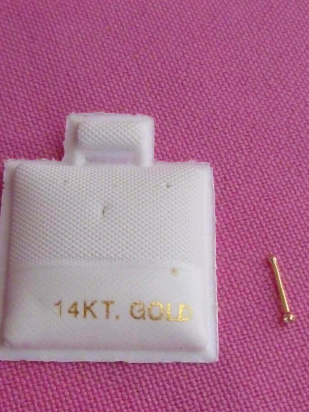 14k Yellow gold Mini Nose stud W/zircon