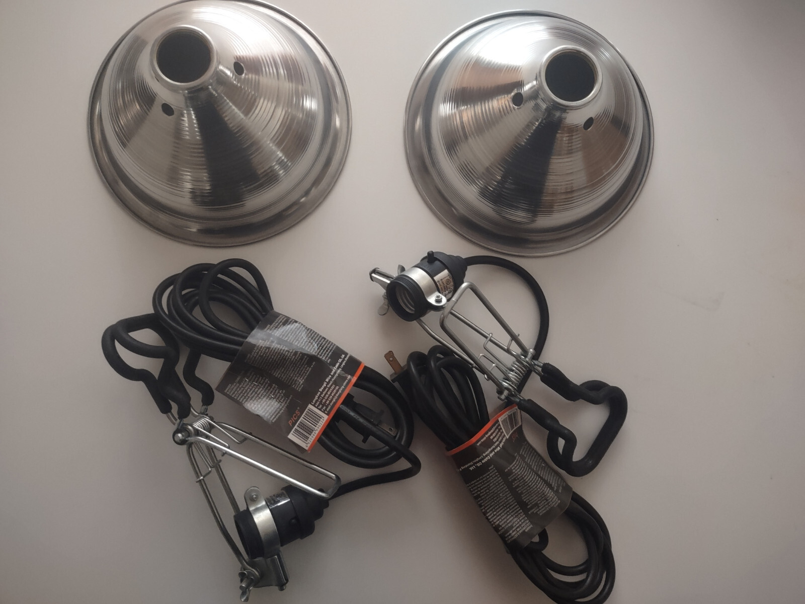 STANLEY Clamp Lamp Heavy Duty 8-1/2 Inch 125V 150 Watt 10FT Cord (LOT OF 2)