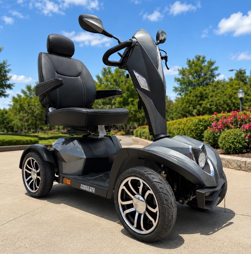 Cobra GT4 Heavy-Duty Mobility Scooter - Used