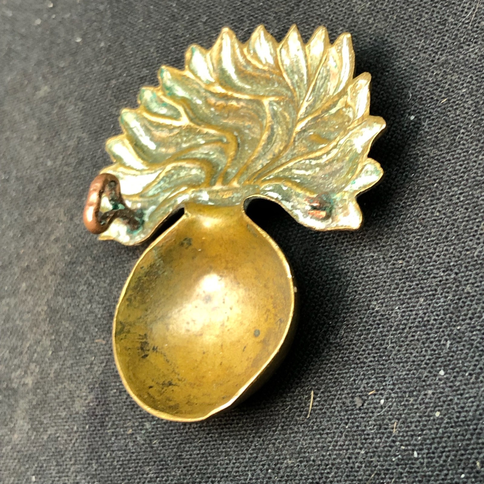 Grenadier Guards - Original British Army Cap Badge