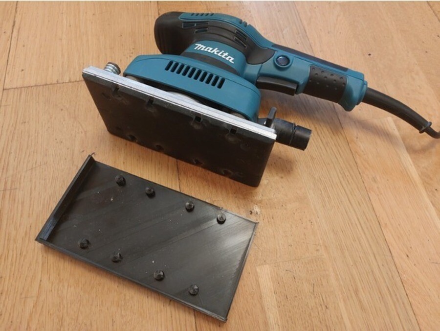 MAKITA SANDPAPER HOLE PUNCH PLATE BO3700 BO3710 BO3711 PALM SANDER BASEPLATE