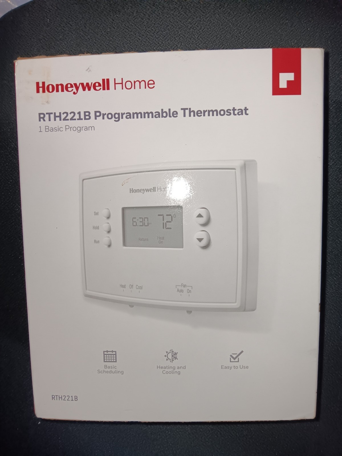 Honeywell 1-Week Programmable Thermostat (RTH221B1039)
