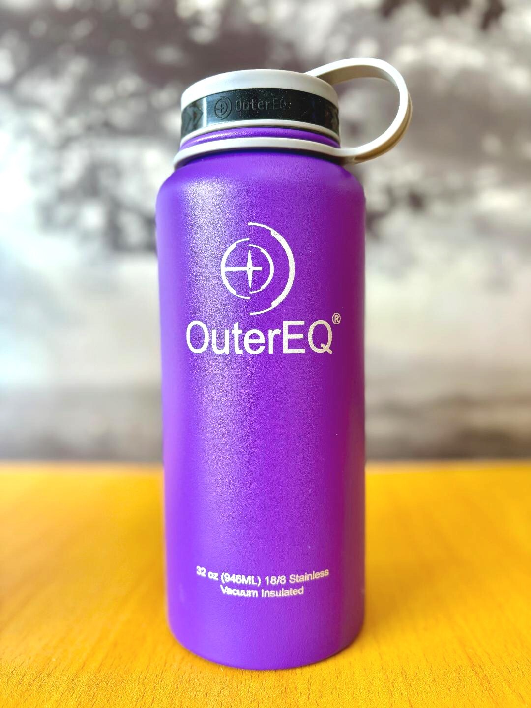 Outer EQ 32 oz stainless steel insulated water bottle- Purple