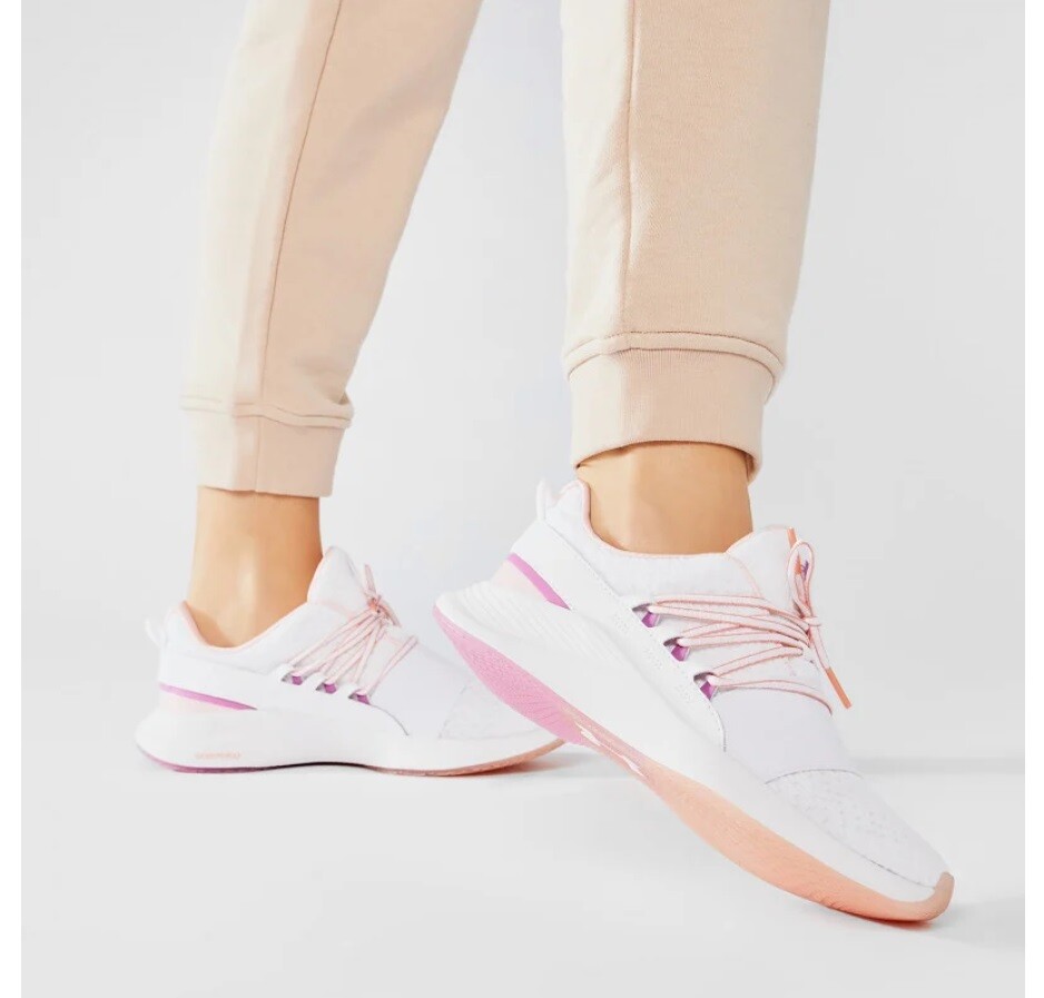 Under Armour Women's Charged Breathe CLR Color Shift Shoe, 3023658 100, 7-10 Med